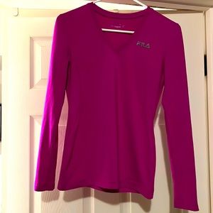 Fila long sleeved size xs, polyester blend